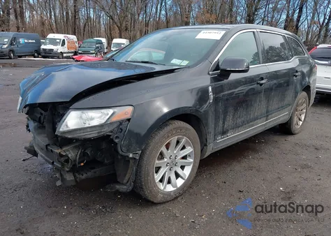 2018 Lincoln Mkt Livery from USA, damaged, VIN 2LMHJ5NK3JBL02261